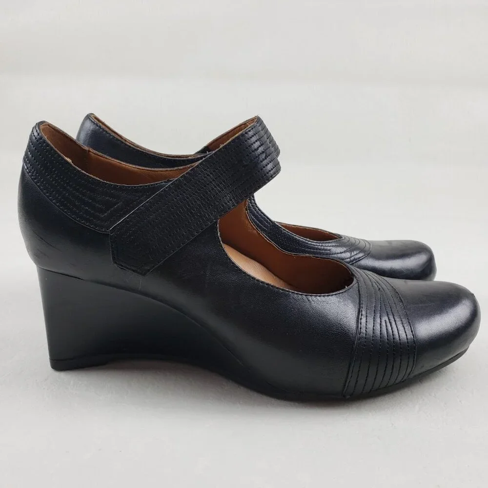 Earthies chunky wedge heel